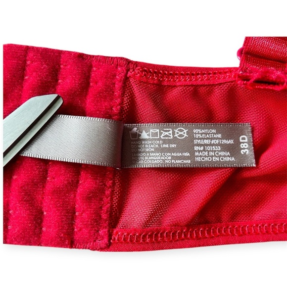 Daisy Fuentes Bra Red Lace women’s size 38D - Picture 7 of 9